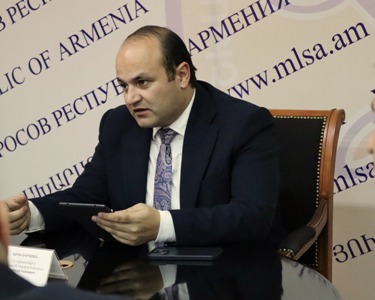 Նիկոլ Փաշինյանի Նարեկ Մկրտչյանին 5 օրով արձակուրդ է ուղարկել. Նրան կփոխարինի փոխնախարարը
