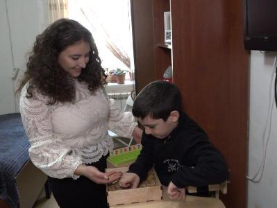 Վիվա-ՄՏՍ. ավելի քան յոթ տարի՝ անհատական օգնականի աջակցությունից օգտվող ընտանիքների կողքին (ֆոտո)