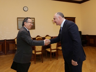 Երկիրը չի կարող զարգանալ, եթե կոռուպցիայի դեմ անհրաժեշտ պայքար չի տարվում. Չինաստանի դեսպանը՝ Սասուն Խաչատրյանին