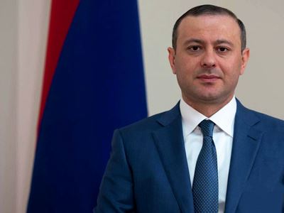 Григорян: ОДКБ не признает границы Армении