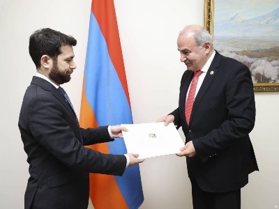 Armenian MFA tells Georgia's new ambassador about Azerbaijan's blockade of Lachin corridor