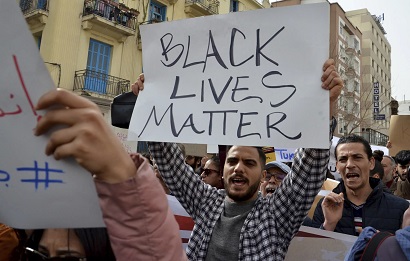 Anti-racist demonstration in Tunisia in defense of migrants