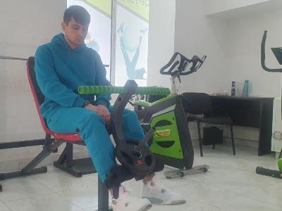 Օրթեզավորում՝ վիրավոր զինվորներին. Վիվա-ՄՏՍ-ն ու «Զինվորի տուն»-ը դարձյալ ձեռքբերում ունեն. 22-ամյա Հայկի պատմությունը