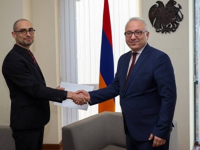 Մեքսիկայի նոր դեսպանն իր հավատարմագրերի պատճենն է հանձնել ՀՀ ԱԳ փոխնախարարին