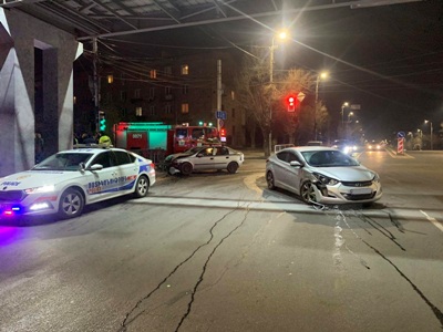 ДТП в Ереване: есть пострадавшие