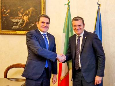 Armenia deputy FM briefs Italy counterpart on severe humanitarian consequences of Lachin corridor blockage