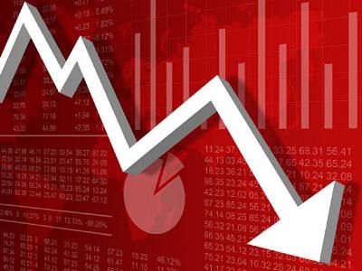 Bloomberg: санкции вызвали максимальный спад продаж в России за семь лет
