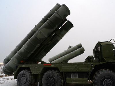СМИ: Израиль может ударить по Ирану во избежание получения Тегераном С-400