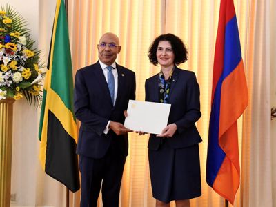 Դեսպան Անահիտ Հարությունյանը հավատարմագրերն է հանձնել Ճամայկայի գեներալ-նահանգապետին