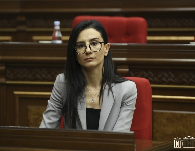 «Ժողովուրդ». Դատախազները կվերահսկեն համայնքների ղեկավարներին․ Աննա Վարդապետյանը հասավ ՏԻՄ-երին