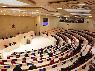 Парламент Грузии принял в первом чтении закон об «иноагентах»
