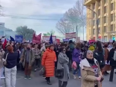 В Тбилиси проходит «Марш женского движения»