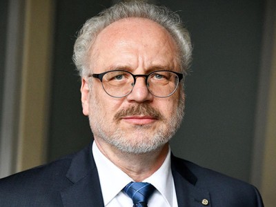 Президент Латвии ставит территориальную целостность во главу угла