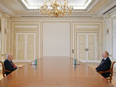 Алиев принял бывшего премьер-министра Израиля
