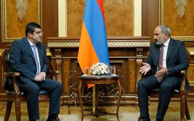 «Грапарак»: Араик Арутюнян хочет передать кресло президента другому?
