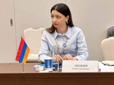 Депутат: Азербайджан не предпринял необходимых шагов для обеспечения бесперебойного движения по Лачинскому коридору