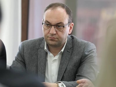 Սեդա Սաֆարյանի լիազորությունները դադարեցնելու հարցով ՍԴ դիմելու միջնորդությունն ընդգրկվել է հանձնաժողովի օրակարգում