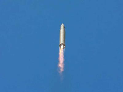 КНДР запустила две крылатые ракеты с подводной лодки