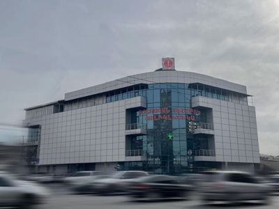 Замдиректора «Медлайн Клиник» арестовали по делу о предполагаемых злоупотреблениях во время коронавируса