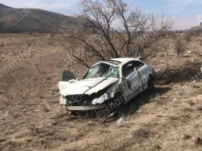 В аварии в Сюникской области пострадали четверо военнослужащих