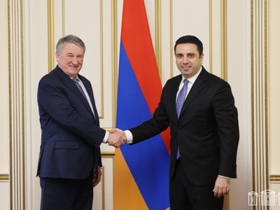 Simonyan to Vorobyov: We expect active steps, first from Russia, to prevent humanitarian disaster in Karabakh