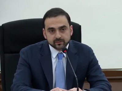 «Կոննիչիուա, պարոն Բեգոյան»․ Տիգրան Ավինյանը ճապոներեն ողջունեց ՀՈԱԿ-ի տնօրենին