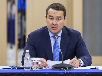 Алихан Смаилов сохранил пост премьер-министра Казахстана