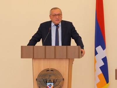 Խելքի եկե´ք, զսպեք ձեր մեջ անիծված եղանակով հարստանալու տենչը․ Արցախի ԱԺ նախագահ
