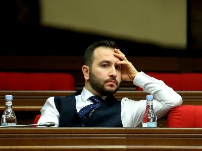 Айк Конджорян представил свою версию сегодняшнего инцидента в парламенте Армении