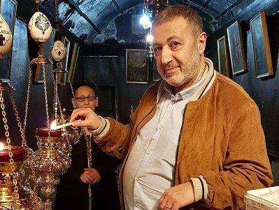 Отца сестер Хачатурян будут посмертно судить за сексуальное насилие и изготовление порно