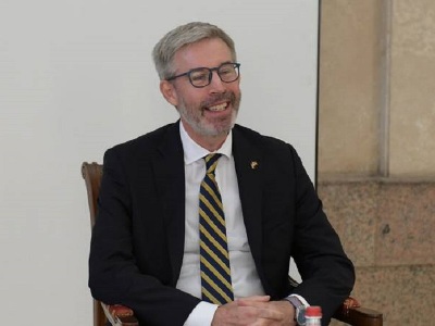 Հայաստանում Շվեդիայի դեսպանն այցելել է աշխարհի ամենամեծ եզդիական տաճարն Ակնալիճ գյուղում