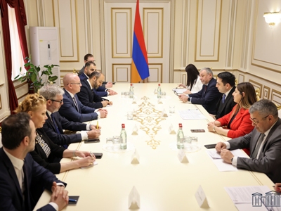 Спикер НС принял делегацию во главе с руководителем группы дружбы Швеция-Армения Бьёрном Сёдером