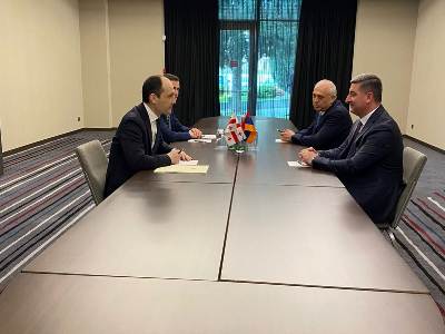 Սանոսյանը Վրաստանի փոխվարչապետի հետ քննարկել է ավիացիայի, տրանսպորտի և էներգետիկայի ոլորտներում համագործակցությունը