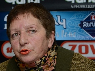 Правозащитник: В Армении подвергнуты приводу режиссер Арман Ерицян и общественный деятель Карен Акопян