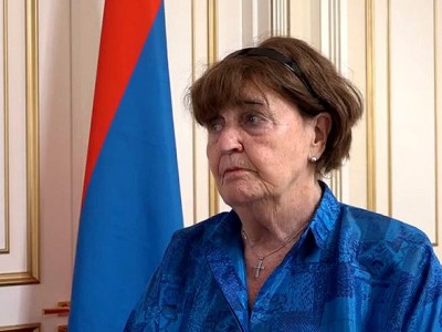 Հայերը ադրբեջանցիներին տեղեկացրել են Խոջալուի վրա հարձակման մասին. Քերոլայն Քոքս
