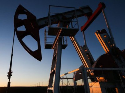 Նավթը թեթեւակի թանկանում է
