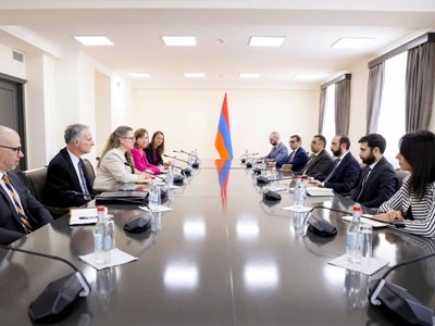 Мирзоян: Подтверждаю приверженность Армении мирному процессу