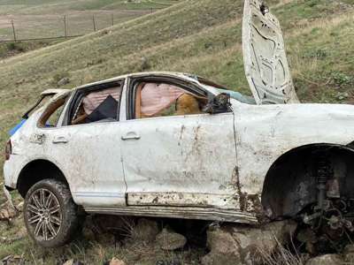 В Армении «Porsche» скатился в овраг: Два человека погибли, еще двое – госпитализированы