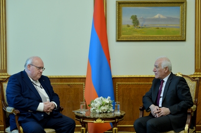 «Ձեր աշխատանքը և ներդրումը տպավորիչ և զգալի են». Վահագն Խաչատուրյանը հրաժեշտի հանդիպում է ունեցել Լեհաստանի դեսպանի հետ