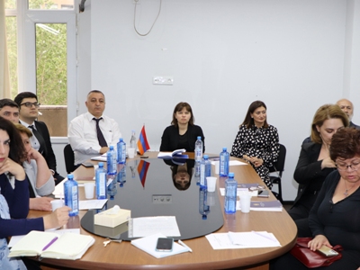Աշխատանքի և սոցիալական հարցերի փոխնախարարի մոտ քննարկվել են տարեցներին վերաբերող հիմնախնդիրները