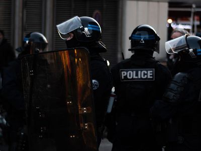 Եվրոպայի տարածքում ավելի քան 100 մարդ է ձերբակալվել իտալական մաֆիայի հանցագործությունների գործով