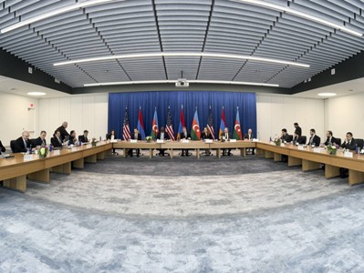 Armenian and Azerbaijani Foreign Ministers close their negotiations in USA with "advanced mutual understanding"
