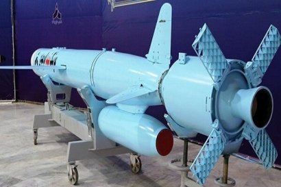 Iranian destroyers equipped with missiles