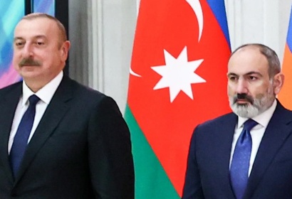 СМИ: Ереван согласился провести встречу без президента Франции