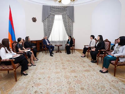 Mher Grigoryan briefs Christine Weigand on Lachin corridor blockade’s severe consequences for Karabakh children