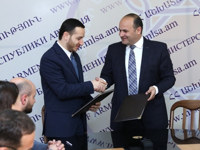 ԱՍՀ նախարարությունը և «Իմ քայլը» հիմնադրամը ստորագրել են հուշագիր Լոռու և Արմավիրի զինհաշմանդամների վերաինտեգրման համար