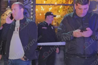 Потасовка и стрельба в центре Еревана: обнаружены гильзы и нож