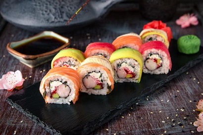 'Special roll' at US sushi restaurant blamed for killing 2