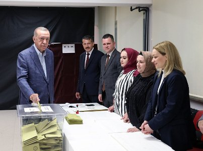 В Турции прошло массовое открытое голосование в пользу Эрдогана