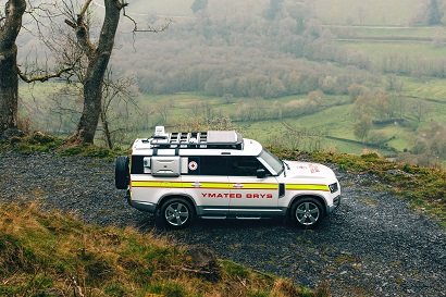 Land Rover manufactures new all-terrain vehicle specifically for Red Cross